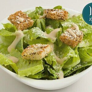 سلطة سيزر التقليدية