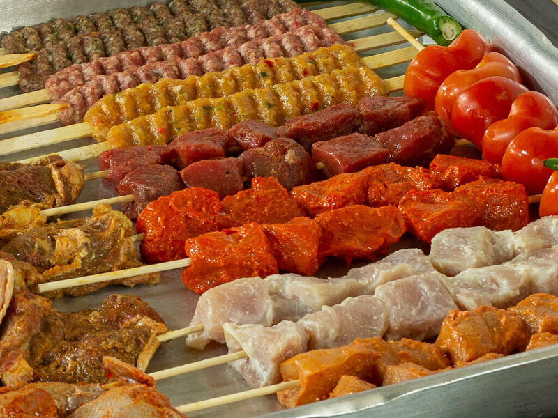 بوكس الأصدقاء يكفي ٥ أشخاص جاهز للشواء